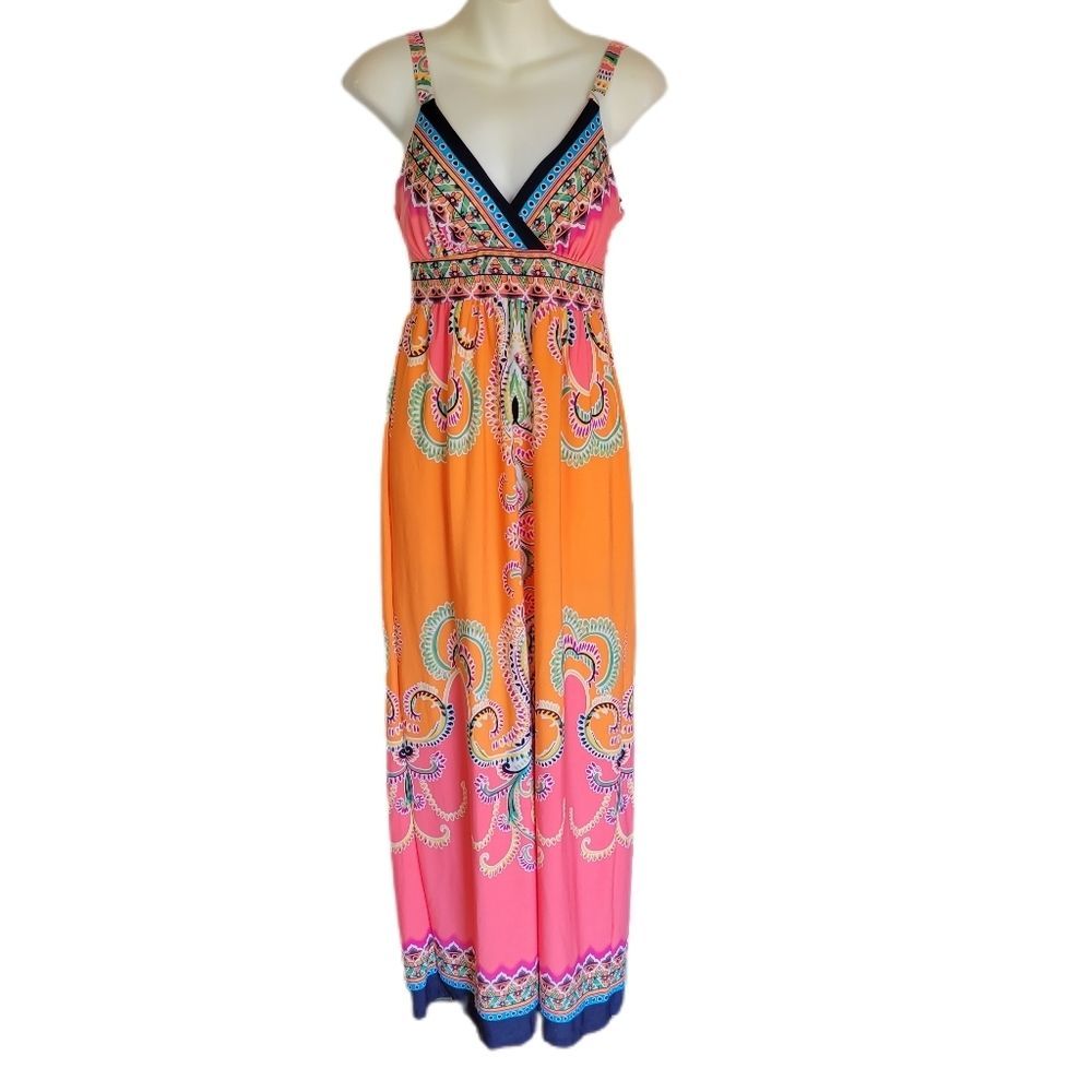 Olivia Matthews Geometric Print Vneck Maxi Dress
